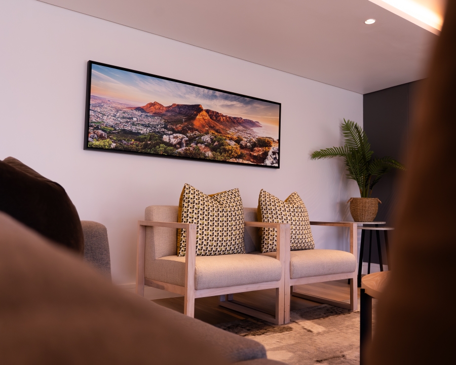 2 Bedroom Property for Sale in Sea Point Western Cape